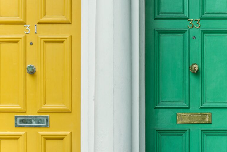 Read more about the article Tips to select your perfect front door color.